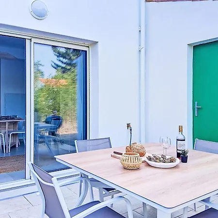 Ferienhaus Les Bains D'oleron 2 By Interhome *